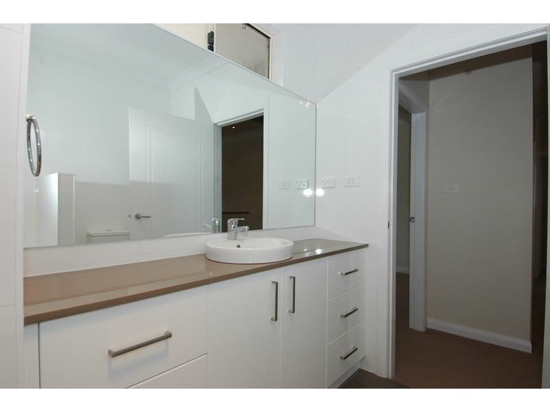 8A Robinson Street, Wollongong NSW 2500