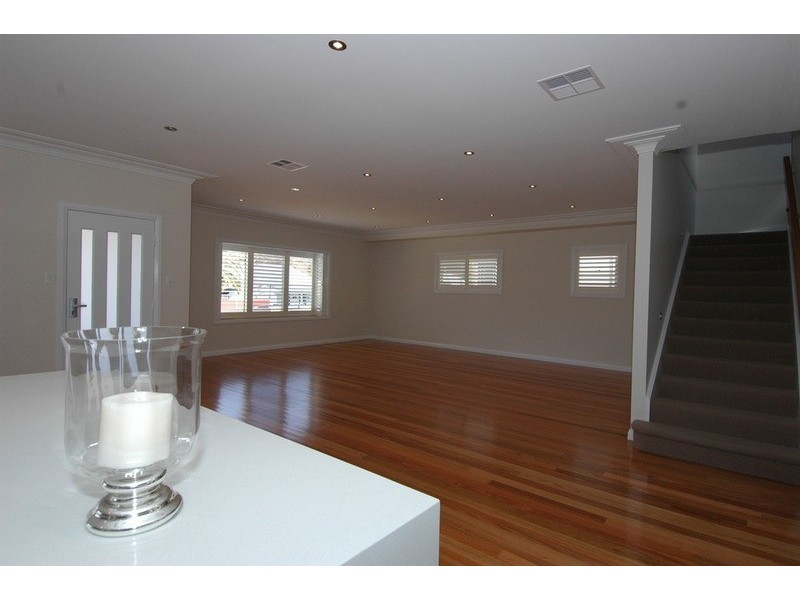 8A Robinson Street, Wollongong NSW 2500