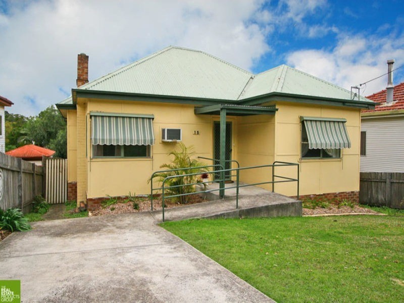 15 Prospect Street, Mount Saint Thomas NSW 2500