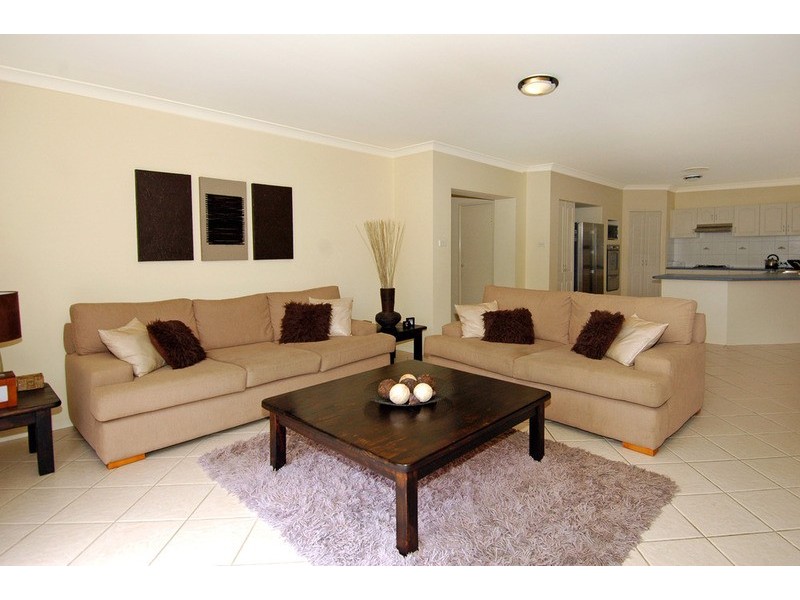 38 Mundoonen Crescent, Horsley NSW 2530