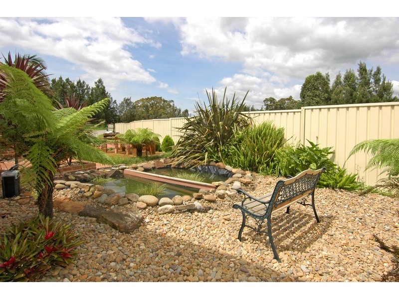 19 Reed Park Place, Horsley NSW 2530