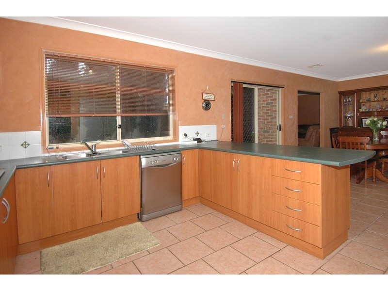 19 Reed Park Place, Horsley NSW 2530