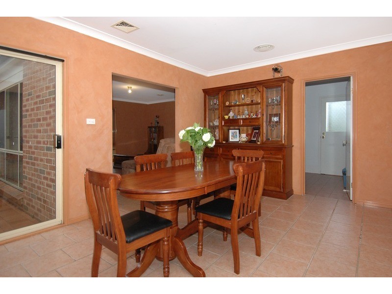 19 Reed Park Place, Horsley NSW 2530