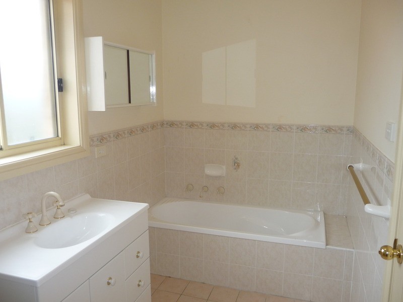 4/18 Osborne Street, Dapto NSW 2530