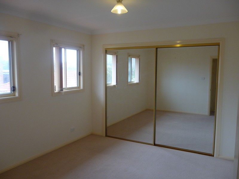 4/18 Osborne Street, Dapto NSW 2530