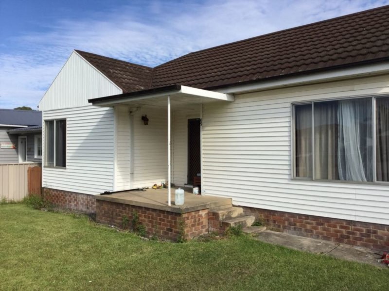 65 Dobbie Avenue, East Corrimal NSW 2518