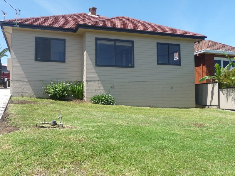 13 Donaldson Street, Port Kembla NSW 2505