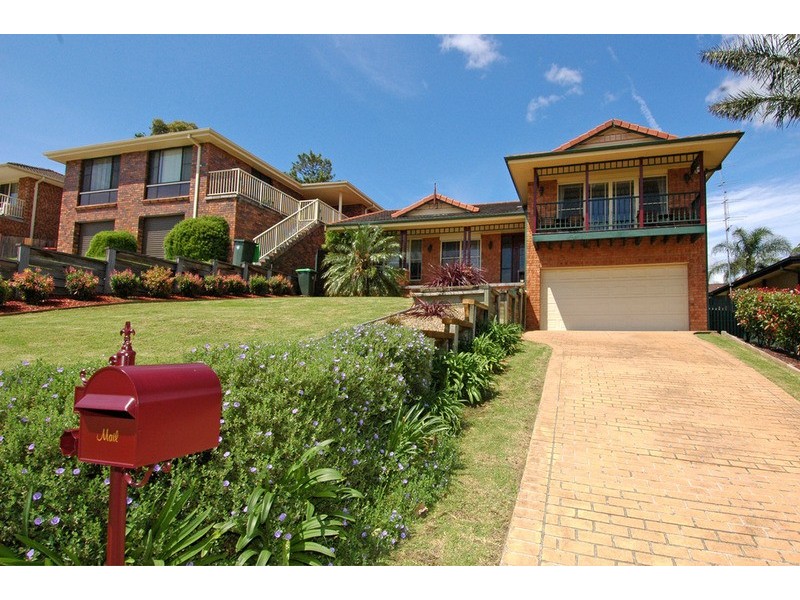 10 Scenic Crescent, Albion Park NSW 2527