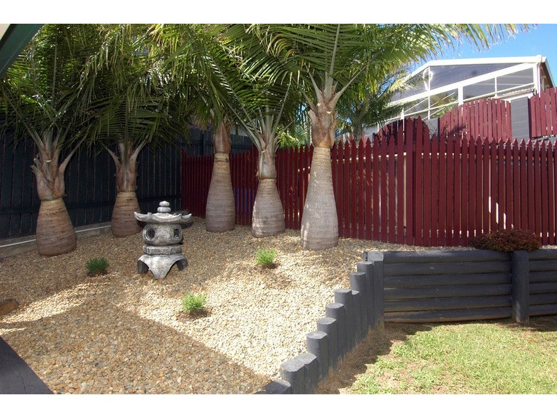 10 Scenic Crescent, Albion Park NSW 2527