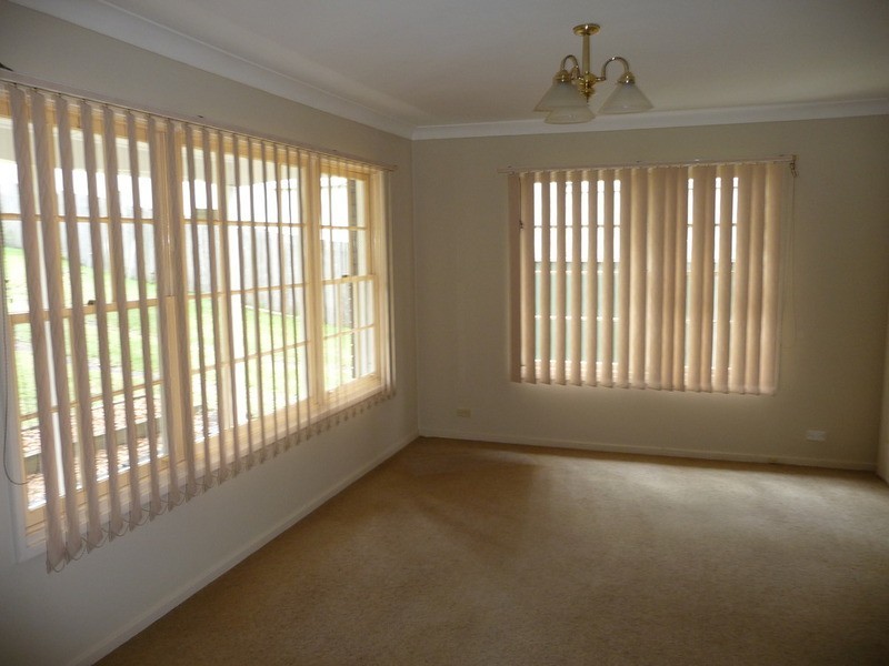 37 Organs Road, Bulli NSW 2516