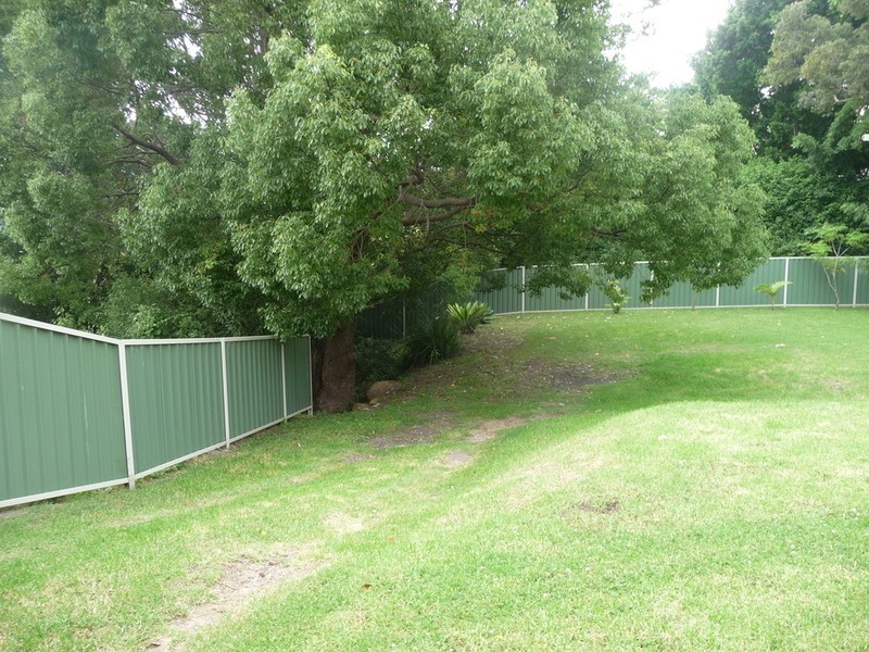 37 Organs Road, Bulli NSW 2516