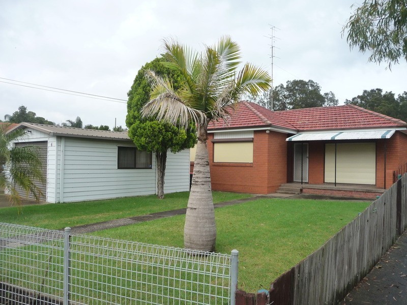 6 Windang Road, Primbee NSW 2502