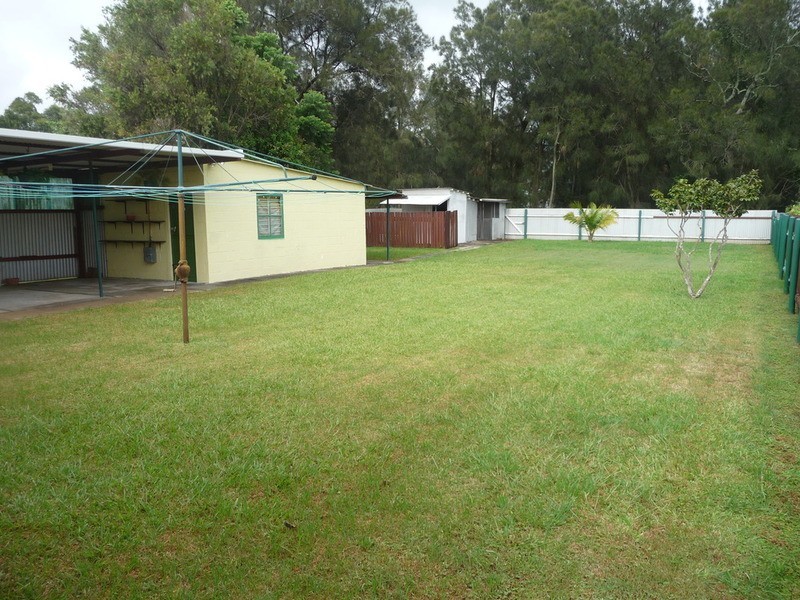 6 Windang Road, Primbee NSW 2502