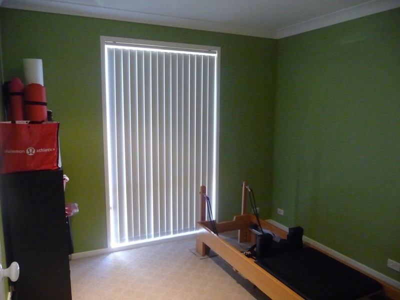 5 Yeldah Drive, Horsley NSW 2530