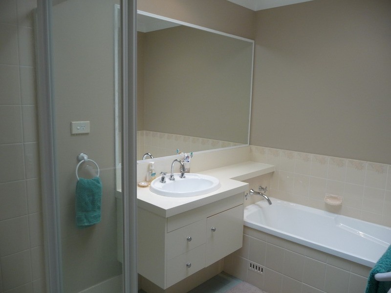 5 Yeldah Drive, Horsley NSW 2530