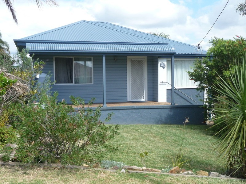 55 Third Avenue, Port Kembla NSW 2505