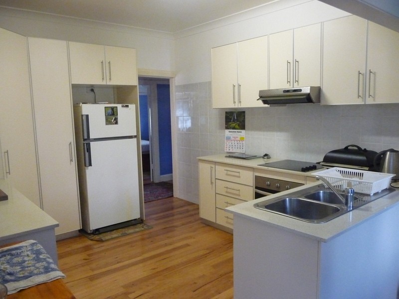 55 Third Avenue, Port Kembla NSW 2505