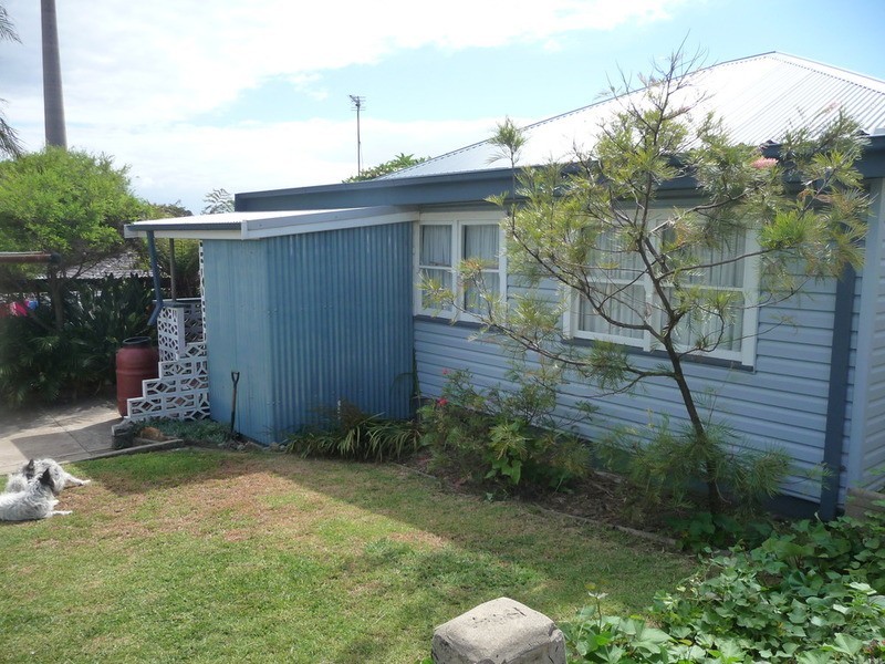 55 Third Avenue, Port Kembla NSW 2505