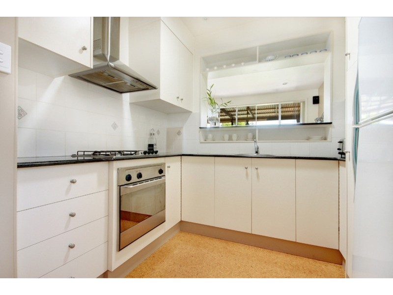 182 Lakeview Parade, Primbee NSW 2502