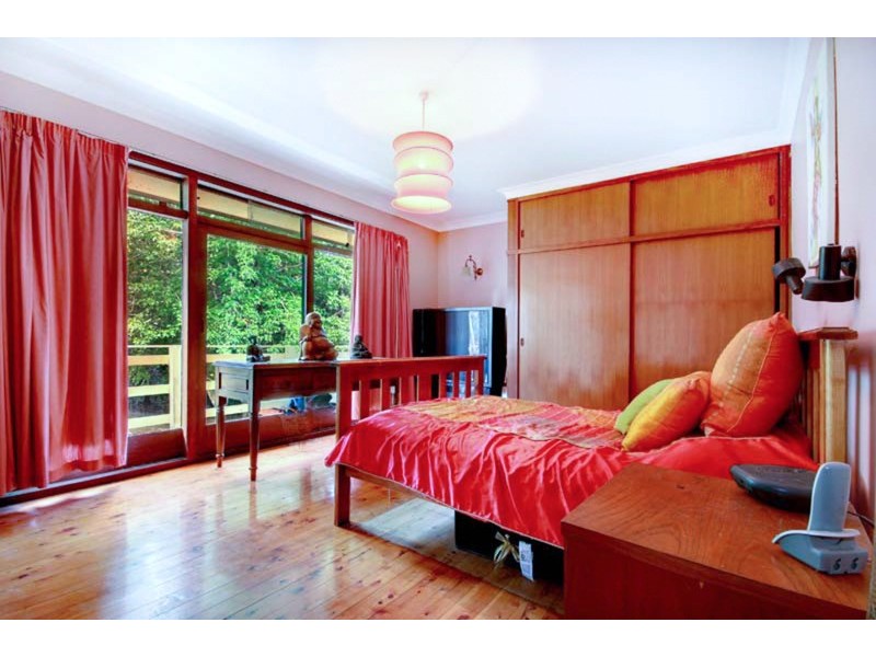 6 Wilford Street, Corrimal NSW 2518