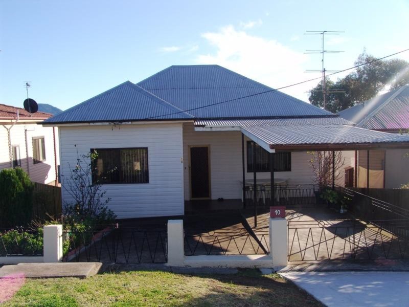 10 Gregory Avenue, Cringila NSW 2502