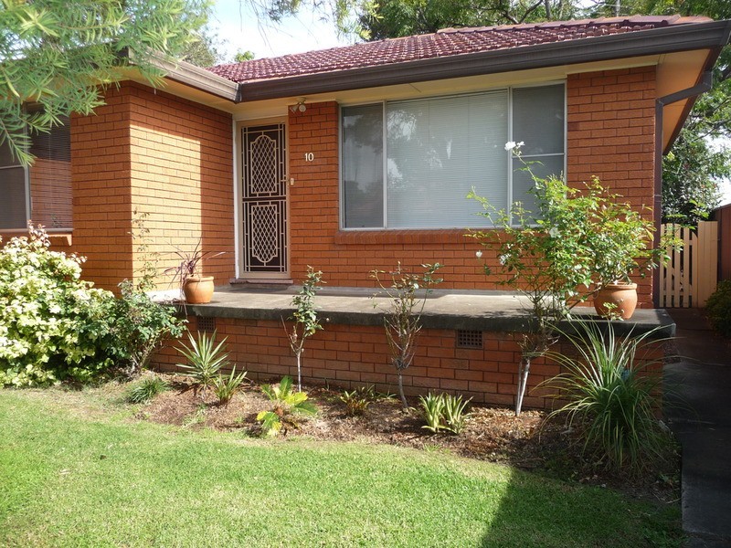 10 Grafton Avenue, Figtree NSW 2525