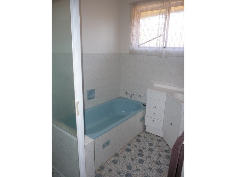 10 Grafton Avenue, Figtree NSW 2525