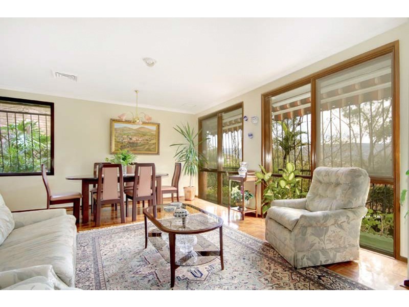 17 Bright Parade, Dapto NSW 2530