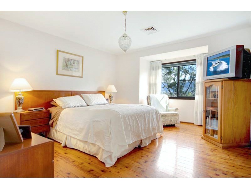 17 Bright Parade, Dapto NSW 2530