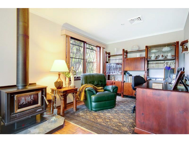 17 Bright Parade, Dapto NSW 2530