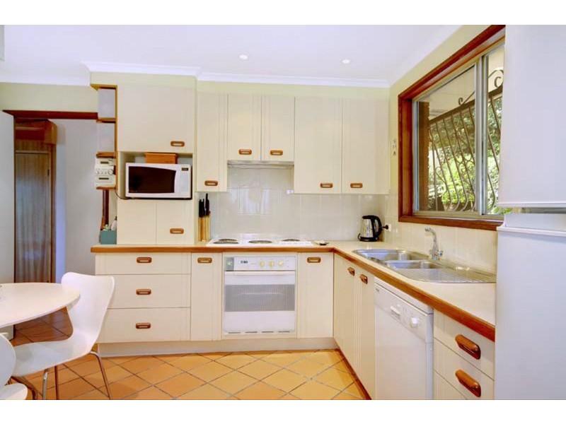 17 Bright Parade, Dapto NSW 2530