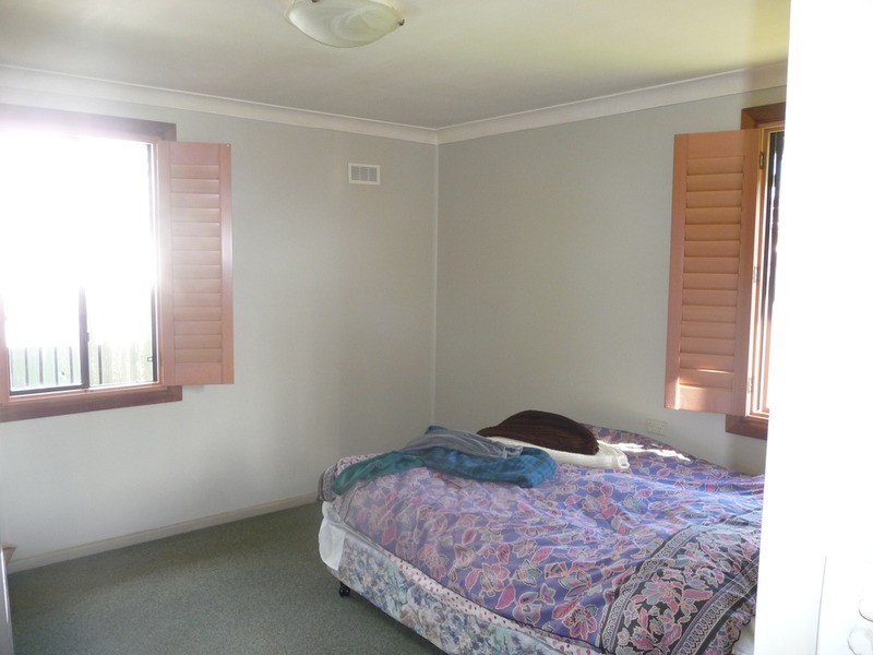14 McCabe Street, Warilla NSW 2528