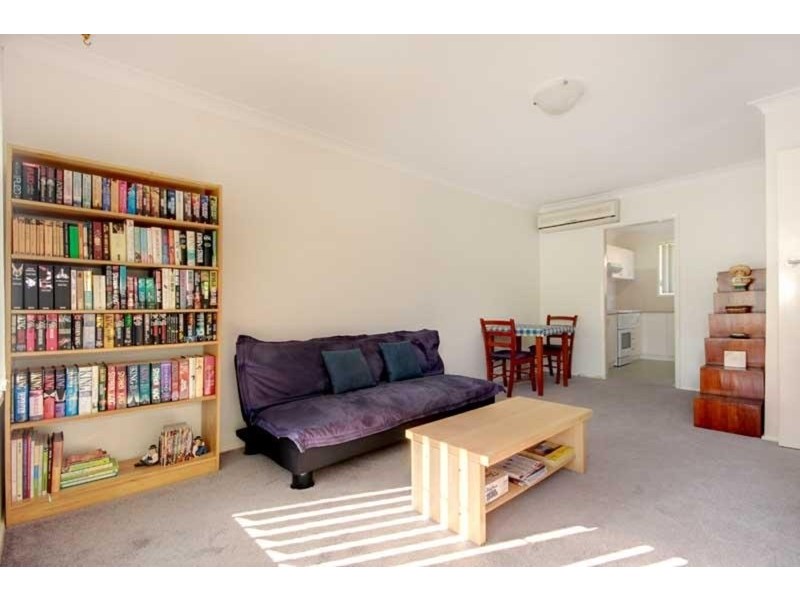 3/10 Railway Street, Corrimal NSW 2518
