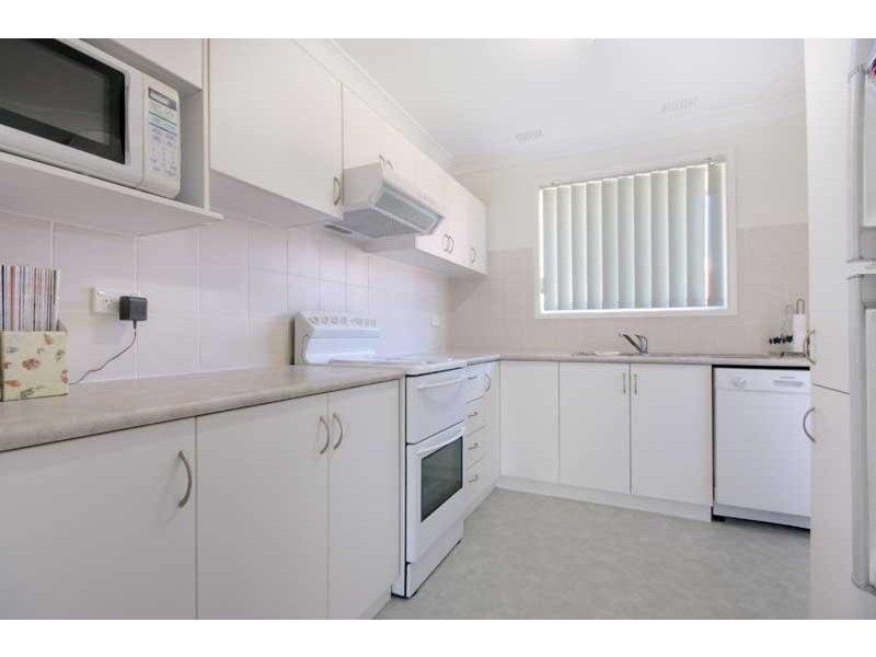 3/10 Railway Street, Corrimal NSW 2518