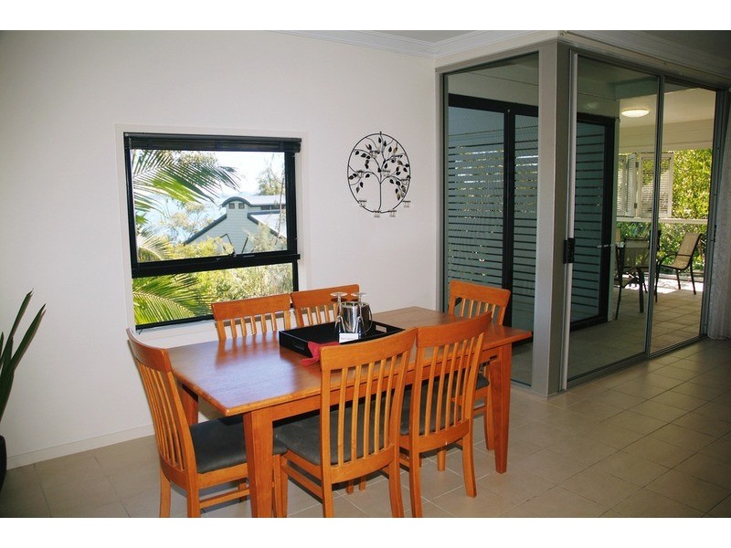 Oasis 1/1-2 Flametree Grove, Hamilton Island QLD 4803