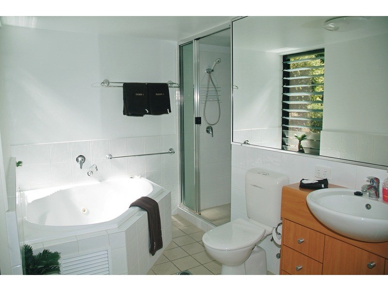 Oasis 1/1-2 Flametree Grove, Hamilton Island QLD 4803