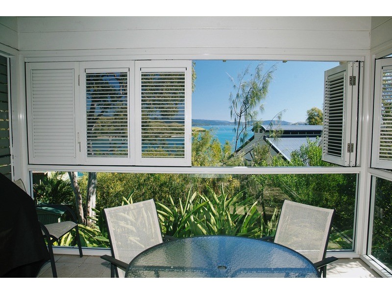 Oasis 1/1-2 Flametree Grove, Hamilton Island QLD 4803