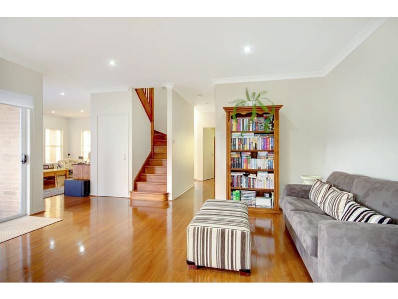 7 Curramore Road, Tullimbar NSW 2527