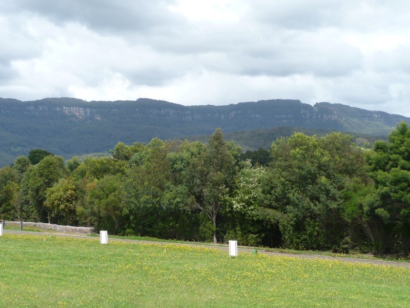 11 Jerrara Street, Tullimbar NSW 2527