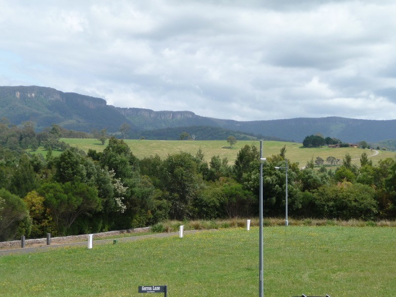 11 Jerrara Street, Tullimbar NSW 2527