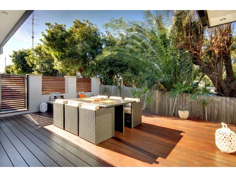 6 Gray Street, Woonona NSW 2517