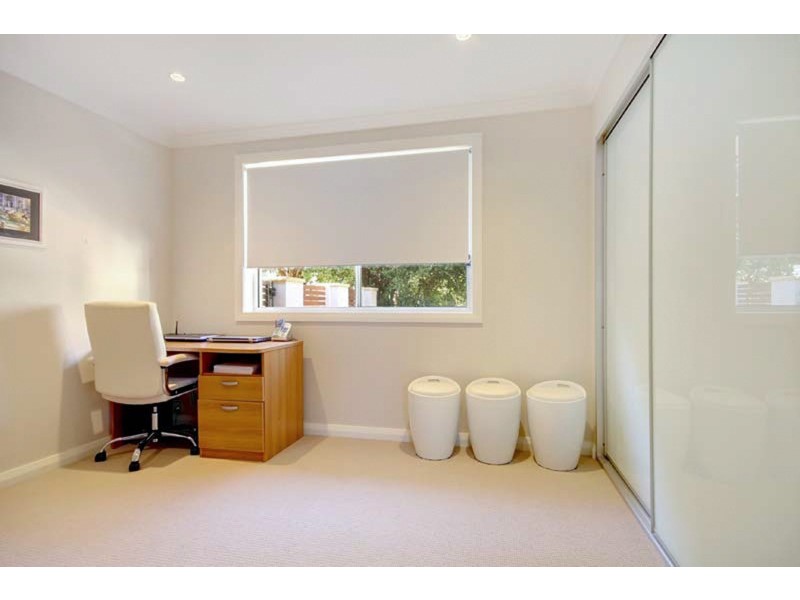 6 Gray Street, Woonona NSW 2517