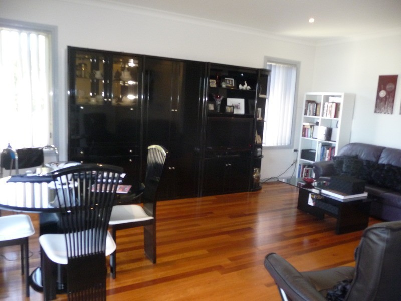1A Chapman Street, Unanderra NSW 2526