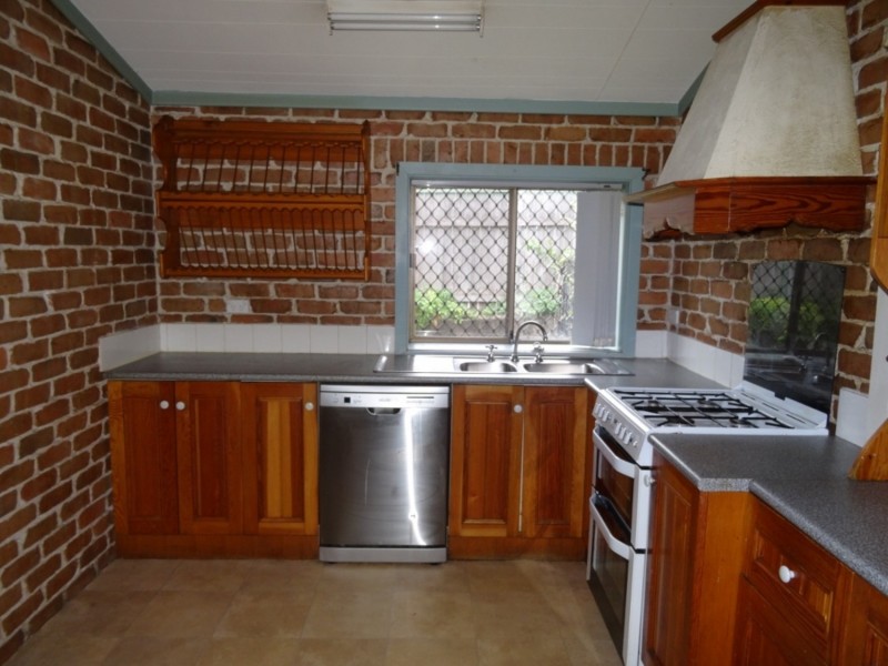 4/38 Bridge Street, Coniston NSW 2500