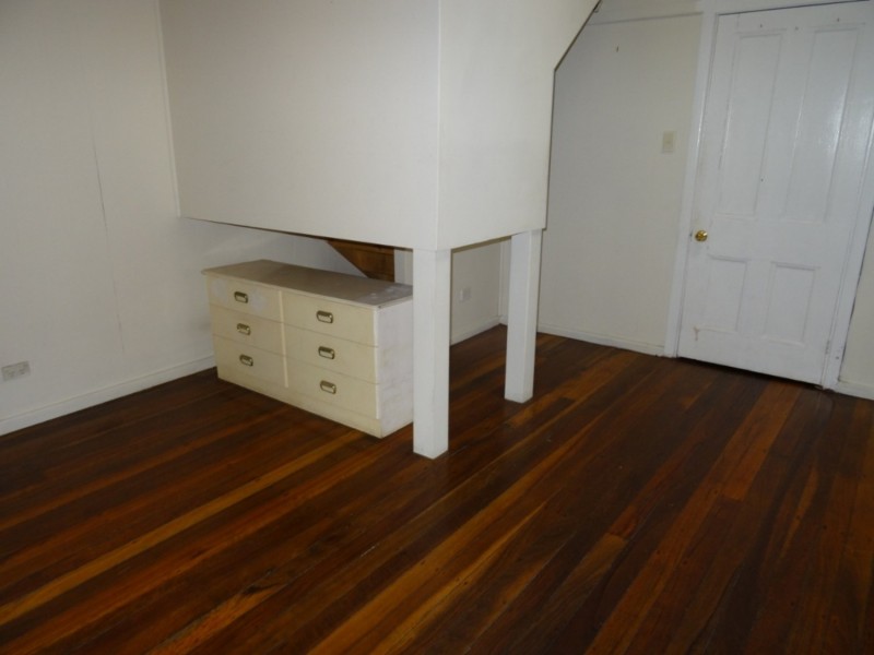 4/38 Bridge Street, Coniston NSW 2500