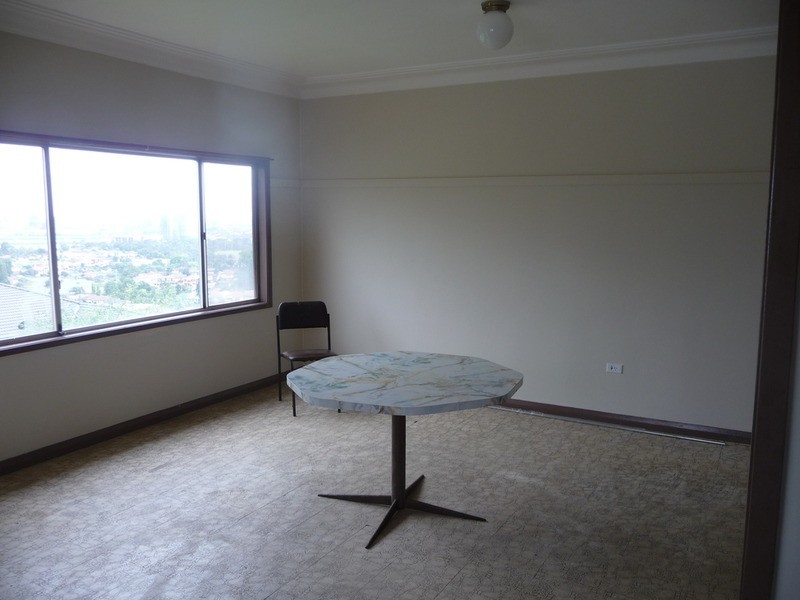 1 & 2/250 Flagstaff Road, Lake Heights NSW 2502