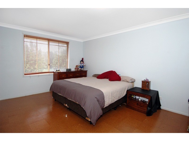 19 Reed Park Place, Horsley NSW 2530
