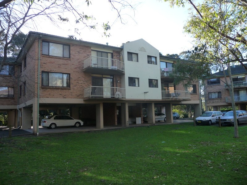 17/2-4 Hindmarsh Avenue, North Wollongong NSW 2500