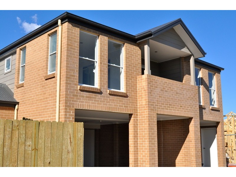 11a Jerrara Street, Tullimbar NSW 2527