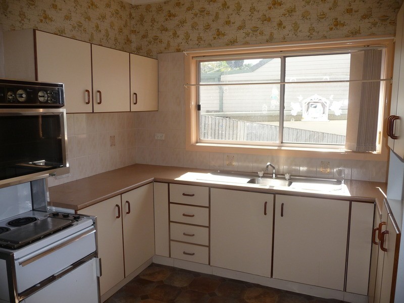 48 Barina Avenue, Lake Heights NSW 2502